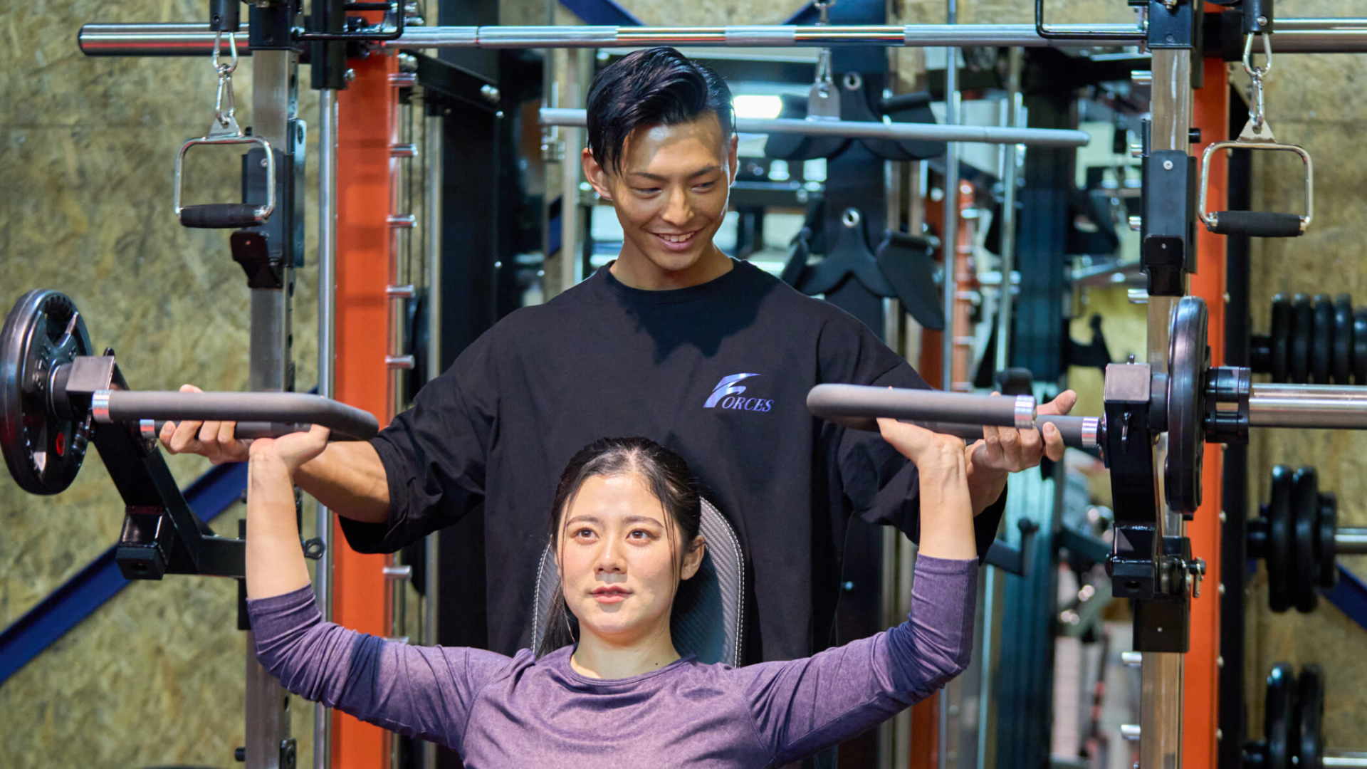 personalgym Forces様 Webサイト制作事例のサムネイル